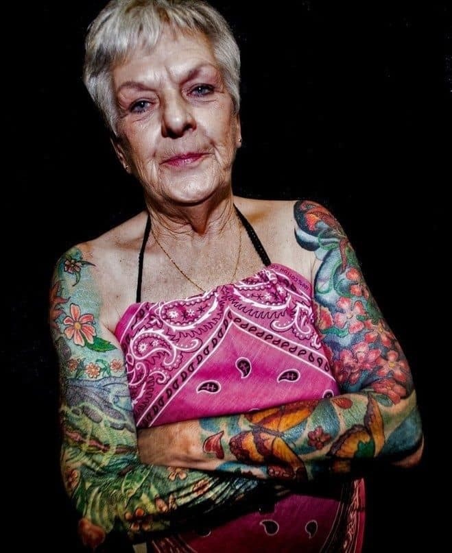 (Me siento muy identificada con esta mujer)